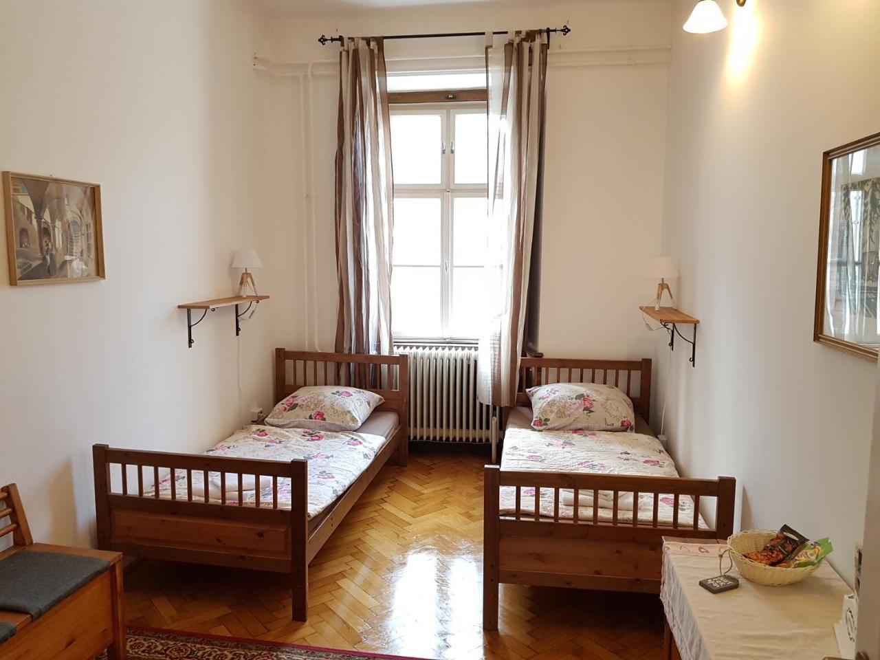 Varkeruelet Apartman Ödenburg Exterior foto